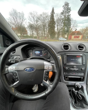 Ford Mondeo cena 31500 przebieg: 272000, rok produkcji 2012 z Oleśnica małe 106